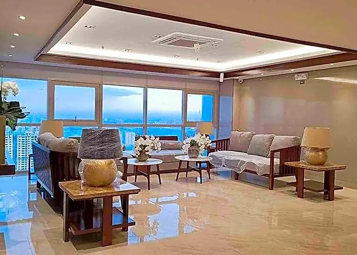 Smdc Coast Walking Distance Picc-balcony View Manila